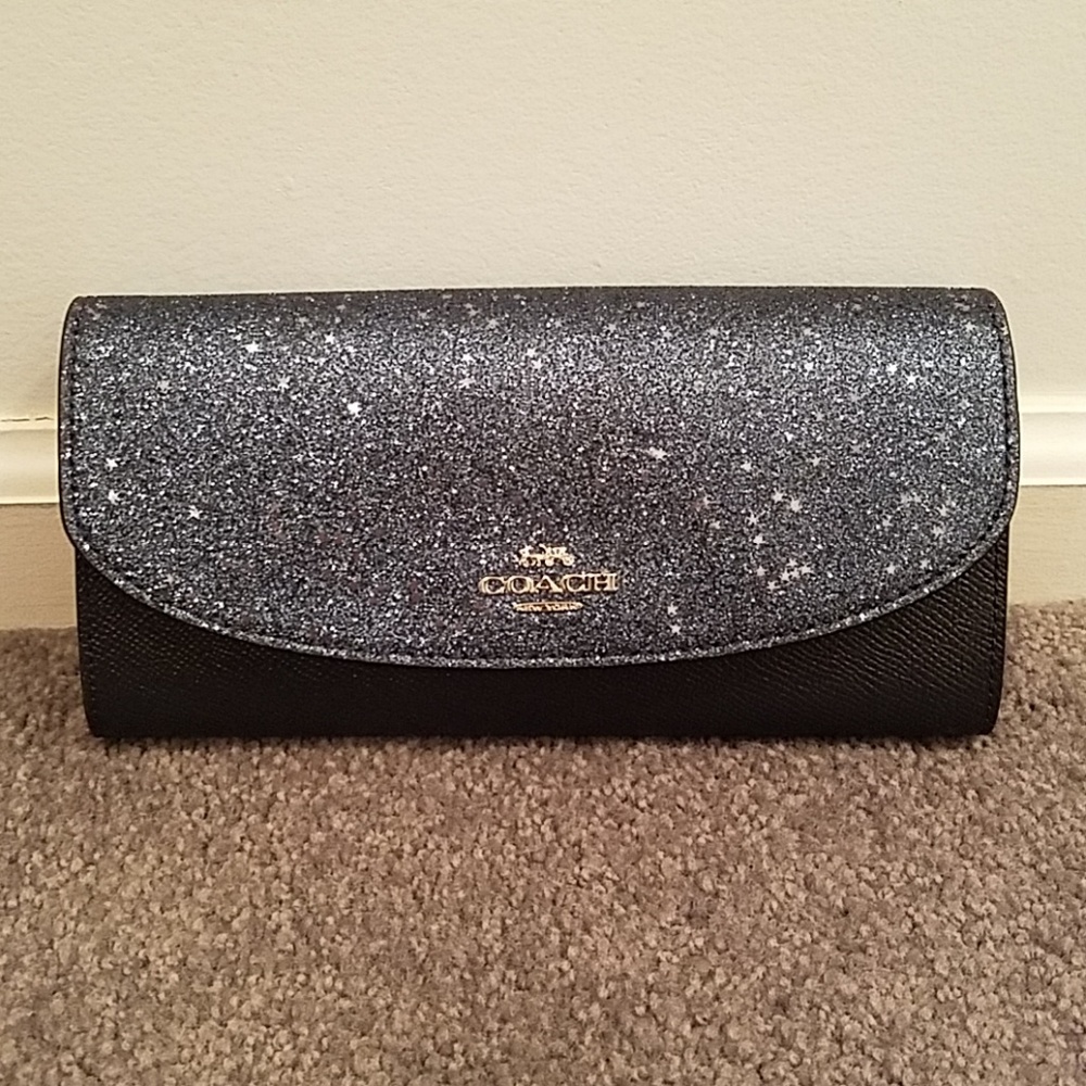 *SOLD* Coach slim envelope wallet - Picture 4 of 8